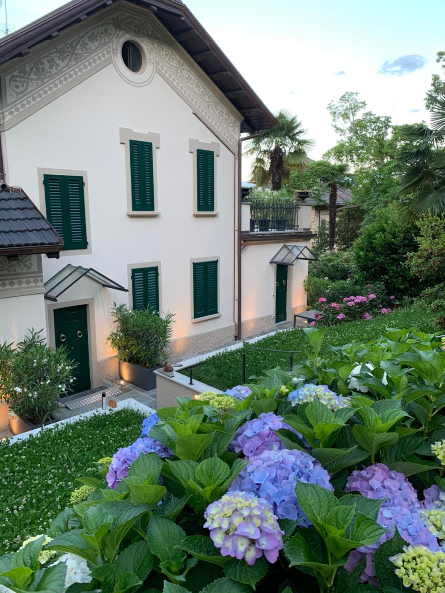 Giardini Magnolia Apartment Белджирате Екстериор снимка