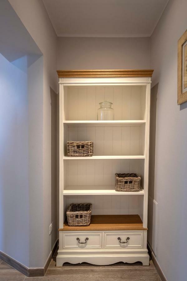 Giardini Magnolia Apartment Белджирате Екстериор снимка