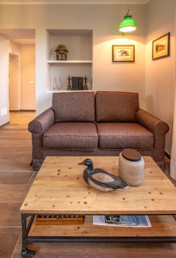 Giardini Magnolia Apartment Белджирате Екстериор снимка